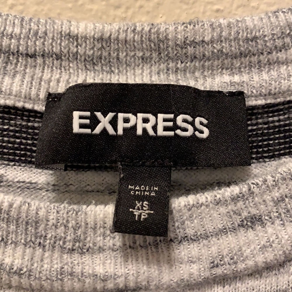 Express Longsleeve - Picture 3 of 3